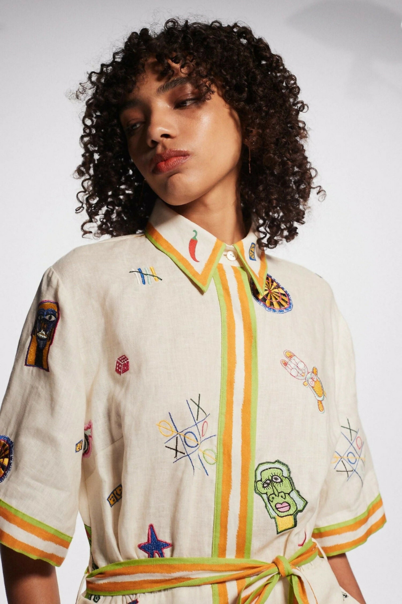 Dulce Effortless Short Sleeved Embroidered Mini Dress Chic Silhouette Collection