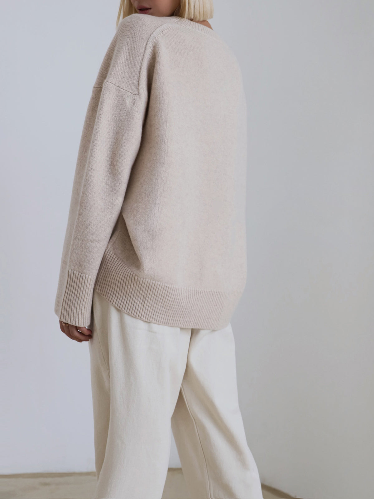 Soft Crewneck Sweater – Women’s Oversized Ribbed Knit Pullover