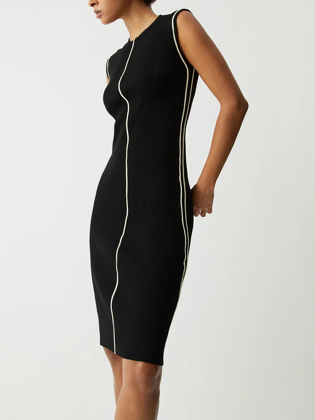 Contrast Piping Sweater Dress