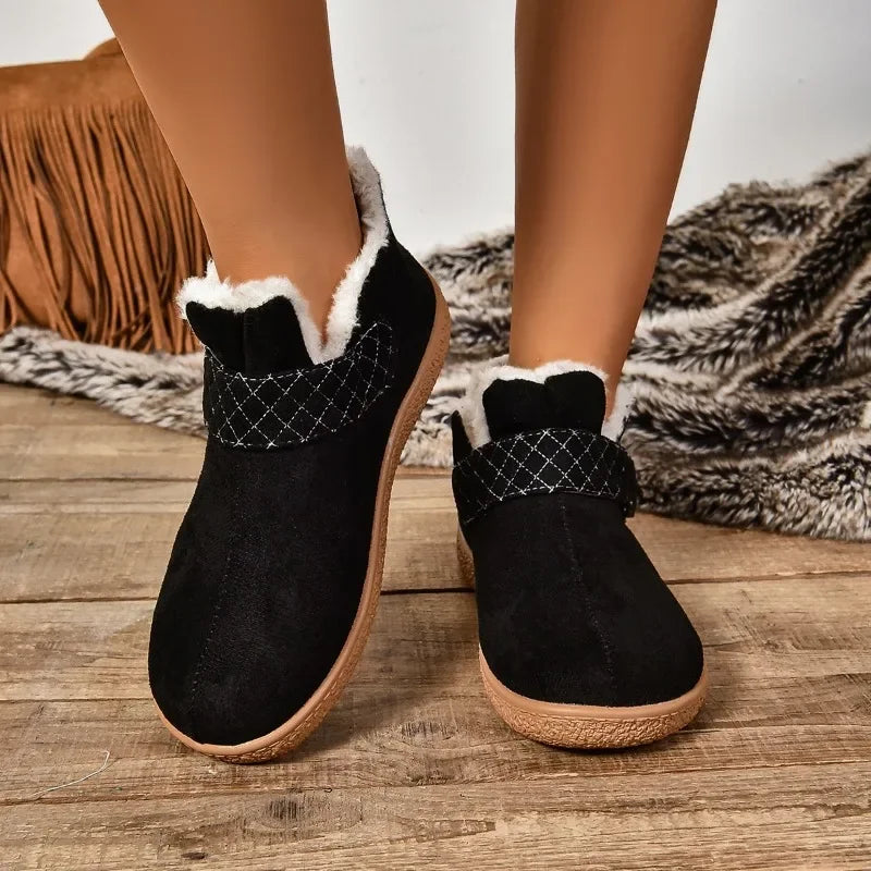 Comfortable and Warm Plush Women Shoes 2024 Casual Retro Women's Short Boots Antislip and Wearresistant Fashionable Snow Boots