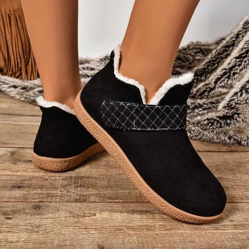 Comfortable and Warm Plush Women Shoes 2024 Casual Retro Women's Short Boots Antislip and Wearresistant Fashionable Snow Boots