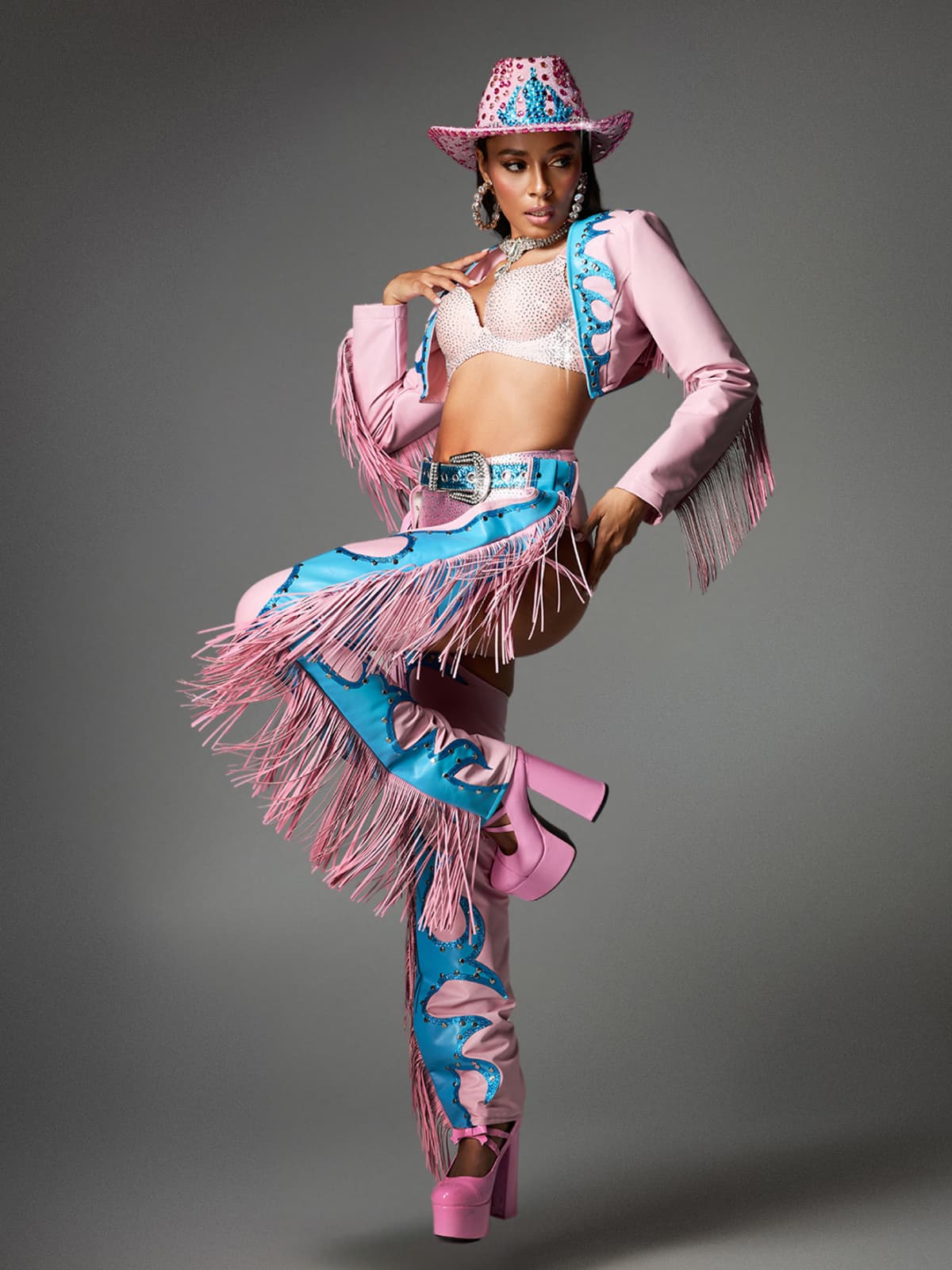 Fringe Cowgirl Outfit In Pink