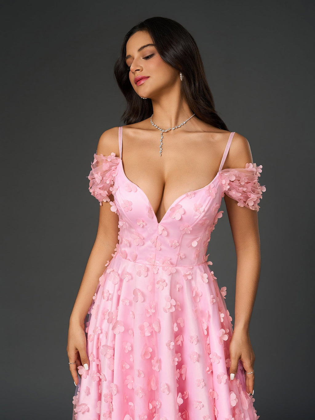 Deep V-Neck Crisscross Back Floral Applique Decoration Prom Dress