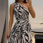 Flavia Timeless Fashionable Dress with Print Elevated Occasion Wear
