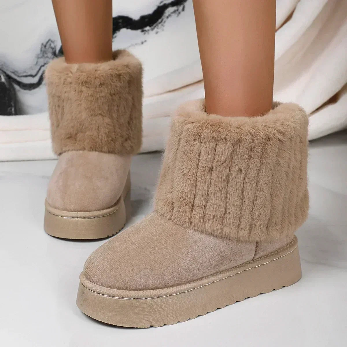 Fashion Women Round Toe Warm Thickened Plush Winter Beige Midcalf Boots Thick Sole Casual Comfortable Antislip Women Snow Boot