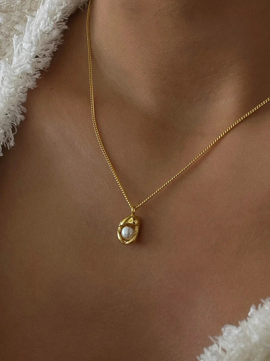 Modern Muse Baroque Necklace