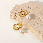 Isla Pearl Earrings