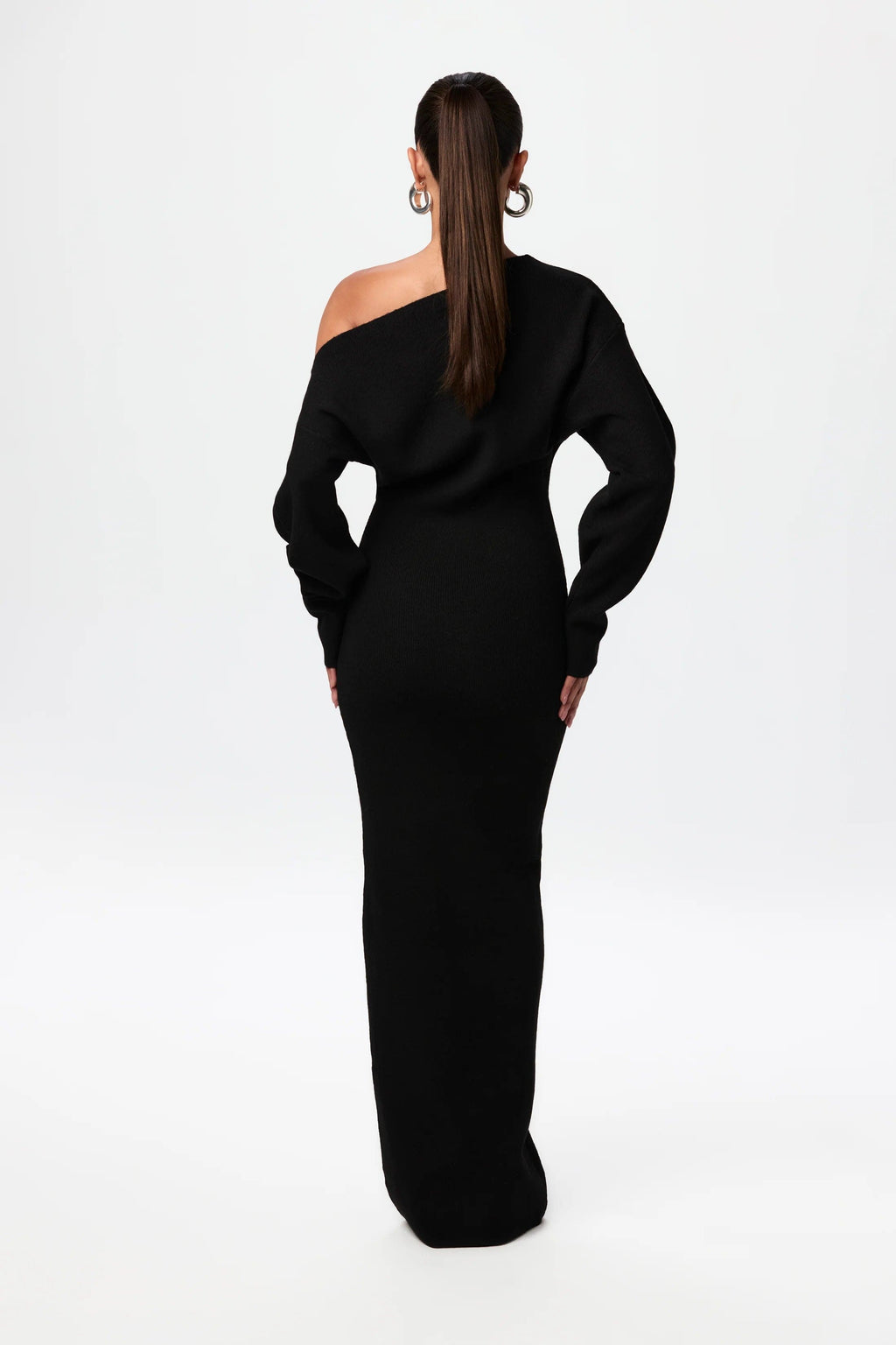 Vania Boutique Sweater Dress with Dropped Shoulders Elevated Occasion Wear