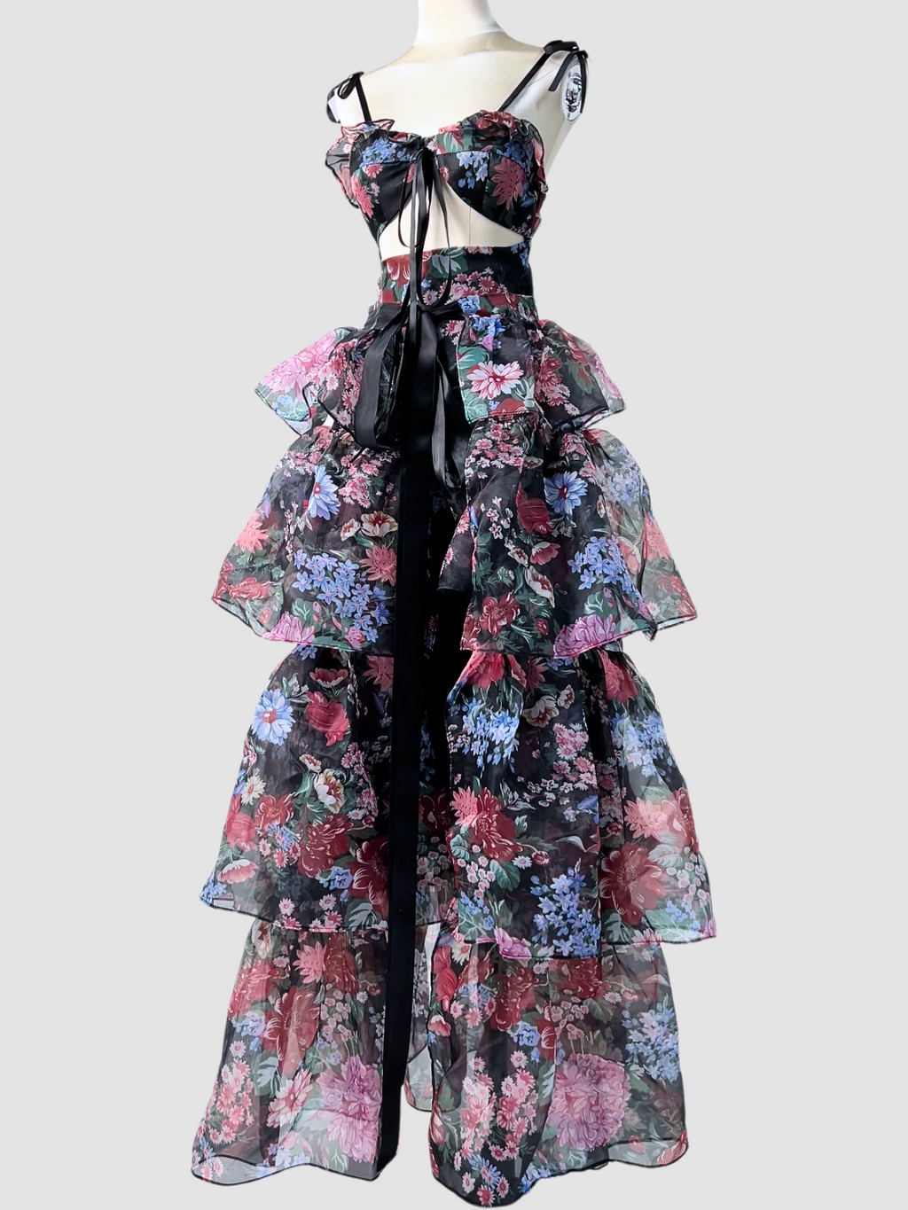 Floral Printed Skirt Set In Black