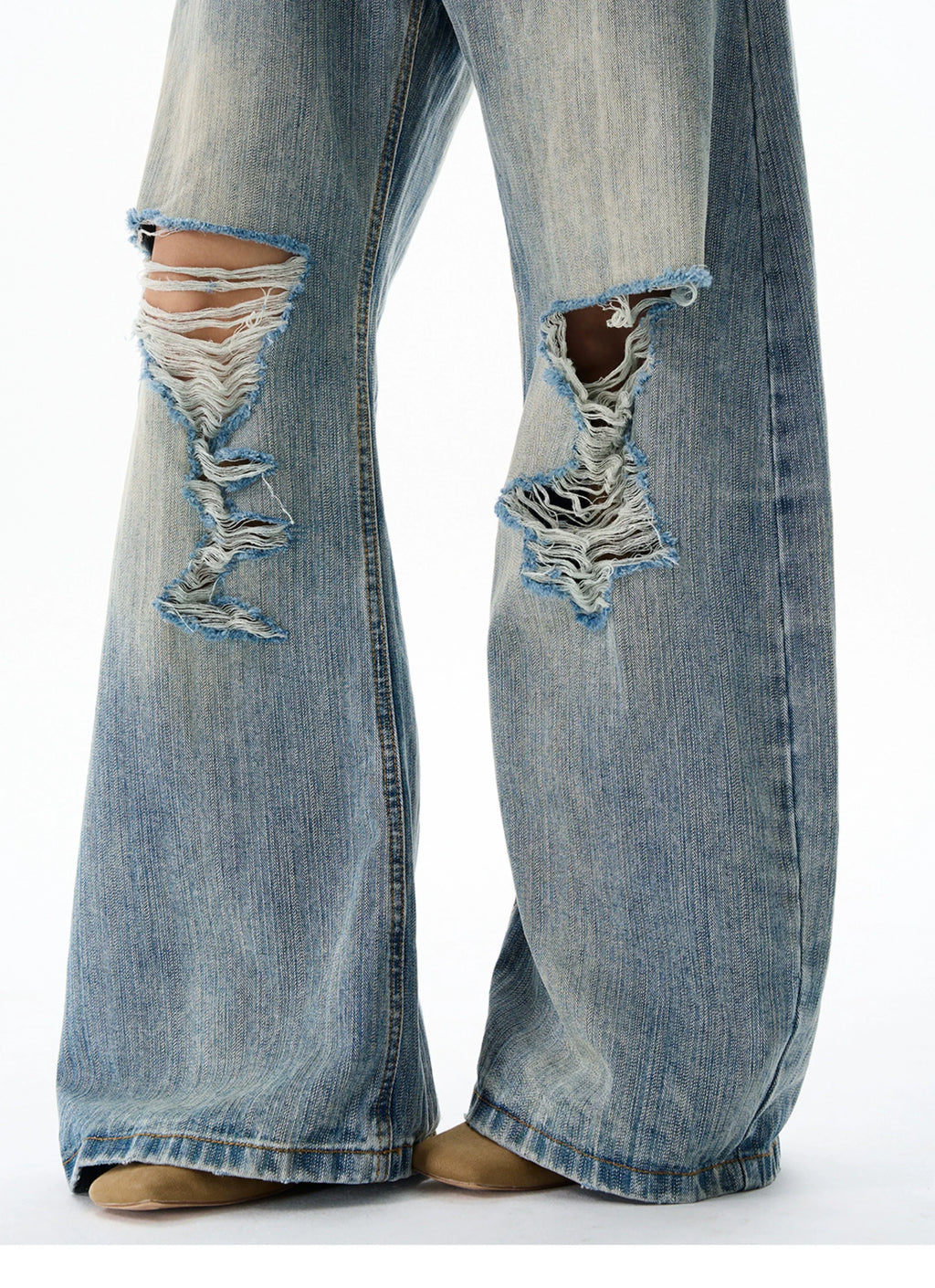 Heavy Knee Distressed Wide Leg Blue Jeans