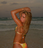 Carly Bikini Set
