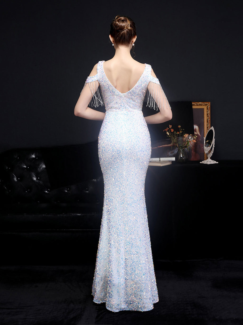 Shiny slim fishtail evening dress