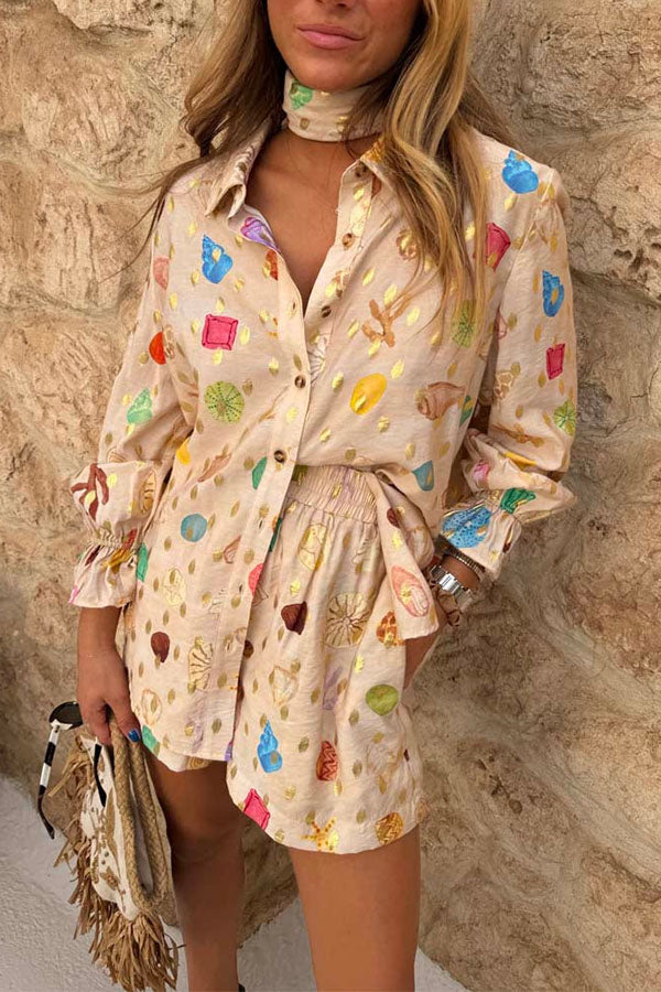 Fashionable Gold Stamping Unique Printing Lapel Long Sleeve Shirt and Elastic Waist Casual Pocket Shorts Set