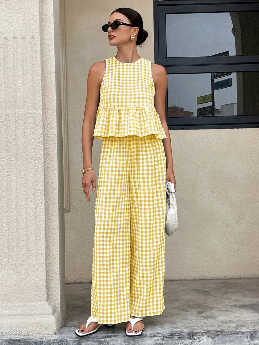 Casual round Neck Sleeveless Ruffles Top with Swing High Waist Straight Leg Pants
