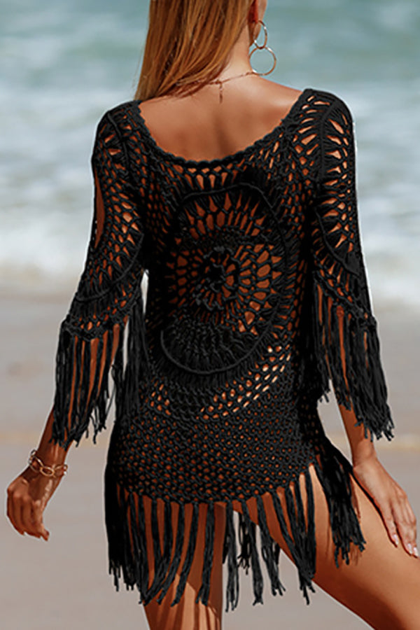 Unique Pattern Knitted Cutout Crew Neck Short Sleeved Cover Up