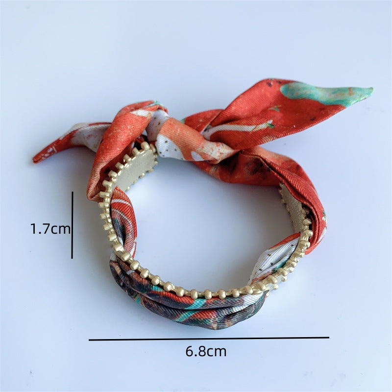 Vintage Color Scarf Matte Gold Open Bracelet