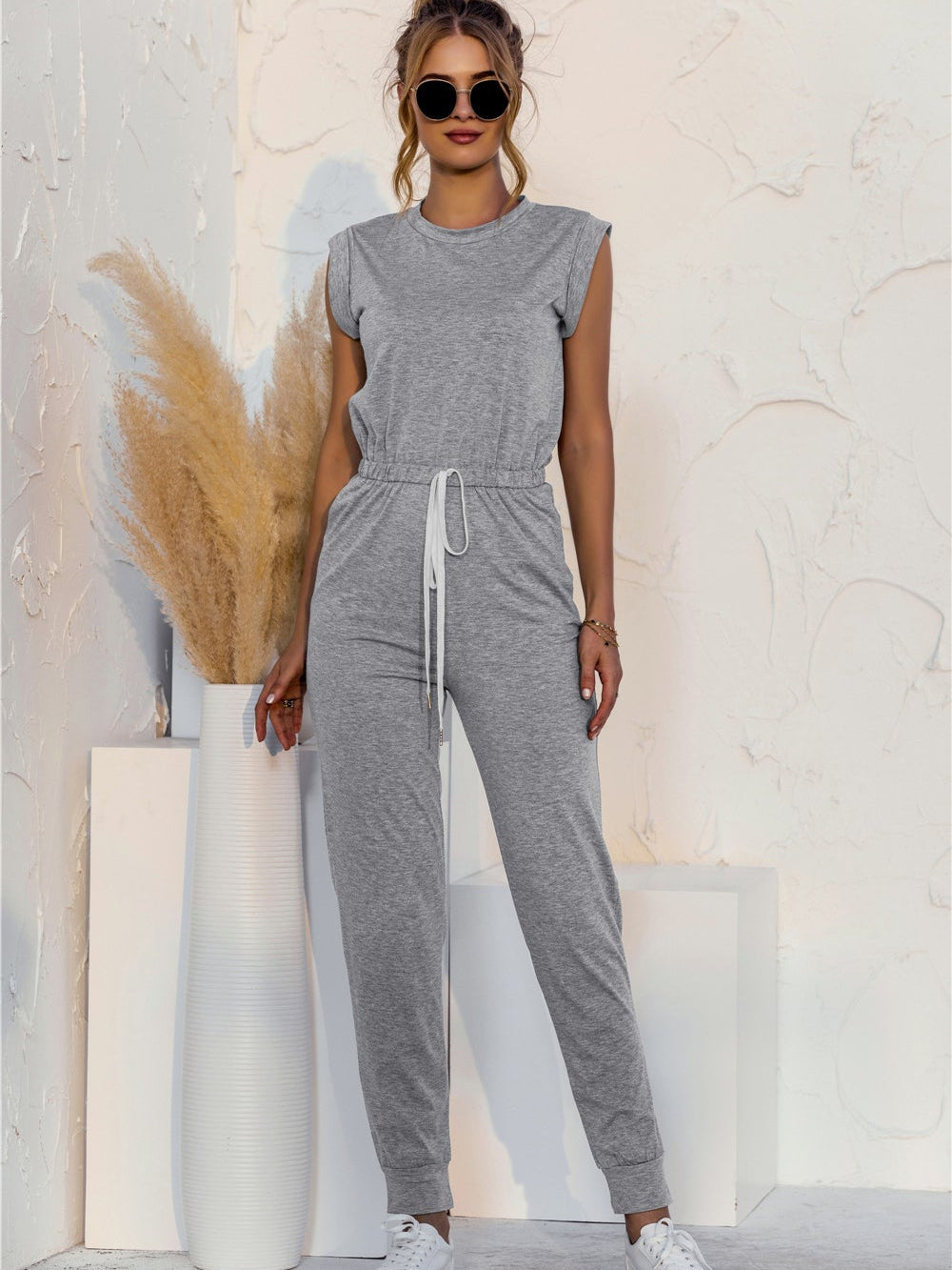 Summer leisure sports suit