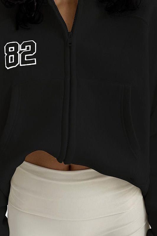 Street oversize style embroidered hoodie