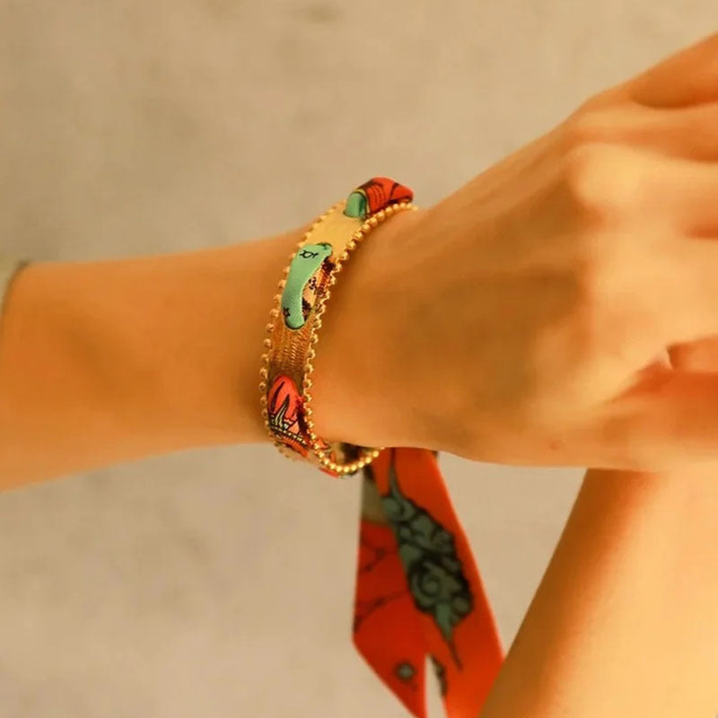 Vintage Color Scarf Matte Gold Open Bracelet