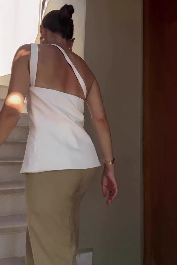 Full of Design Solid Color One Shoulder Asymmetric Slit Button Casual Vest