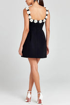 Party outfit, pearl flower decal, square strapless, sexy collar, pocket, elegant mini dress