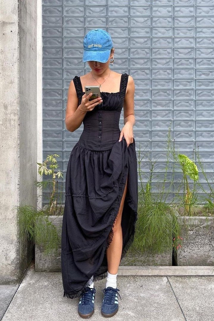 Isla Dreams - TieRed Maxi Dress with Smocked Bodice