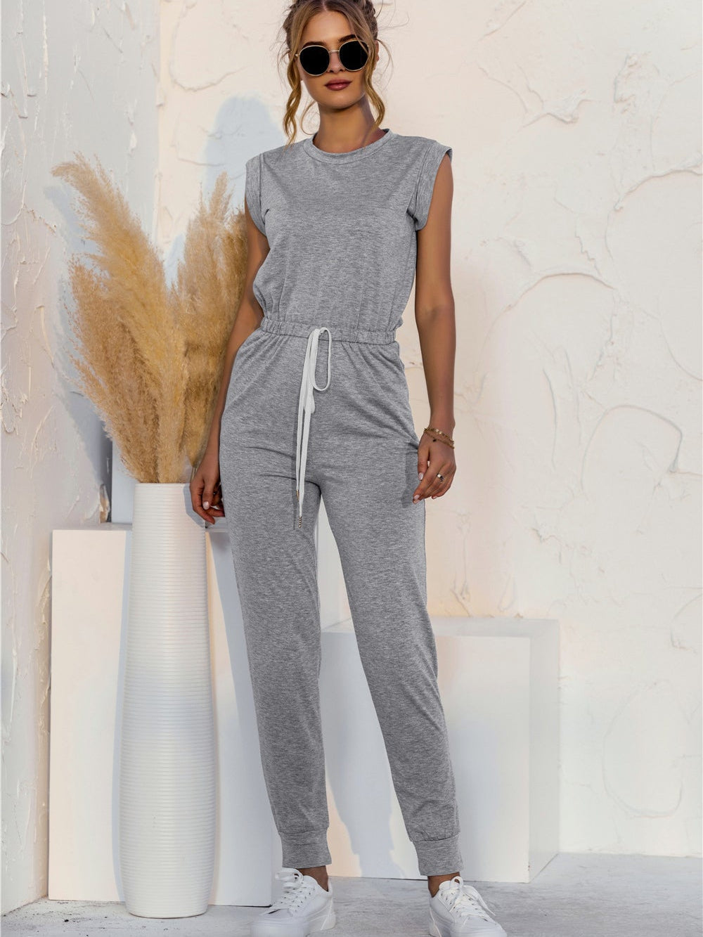 Summer leisure sports suit