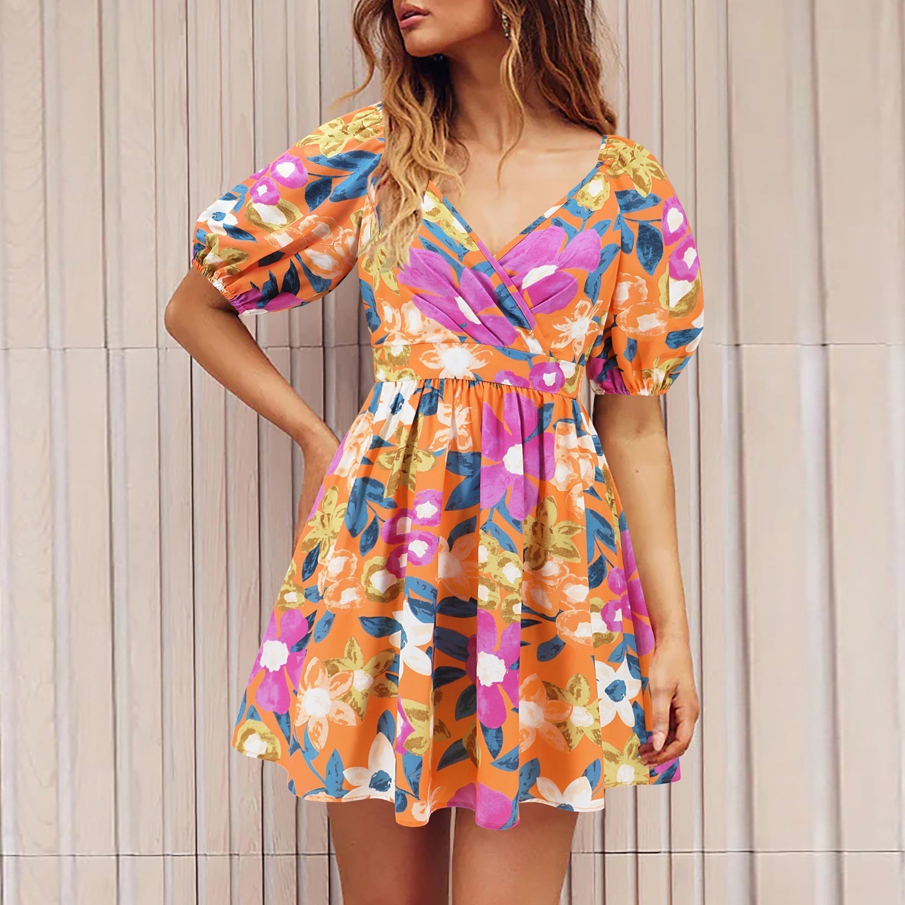 V Neck Printed Beach Dress Lantern Sleeve Short Dress Popular