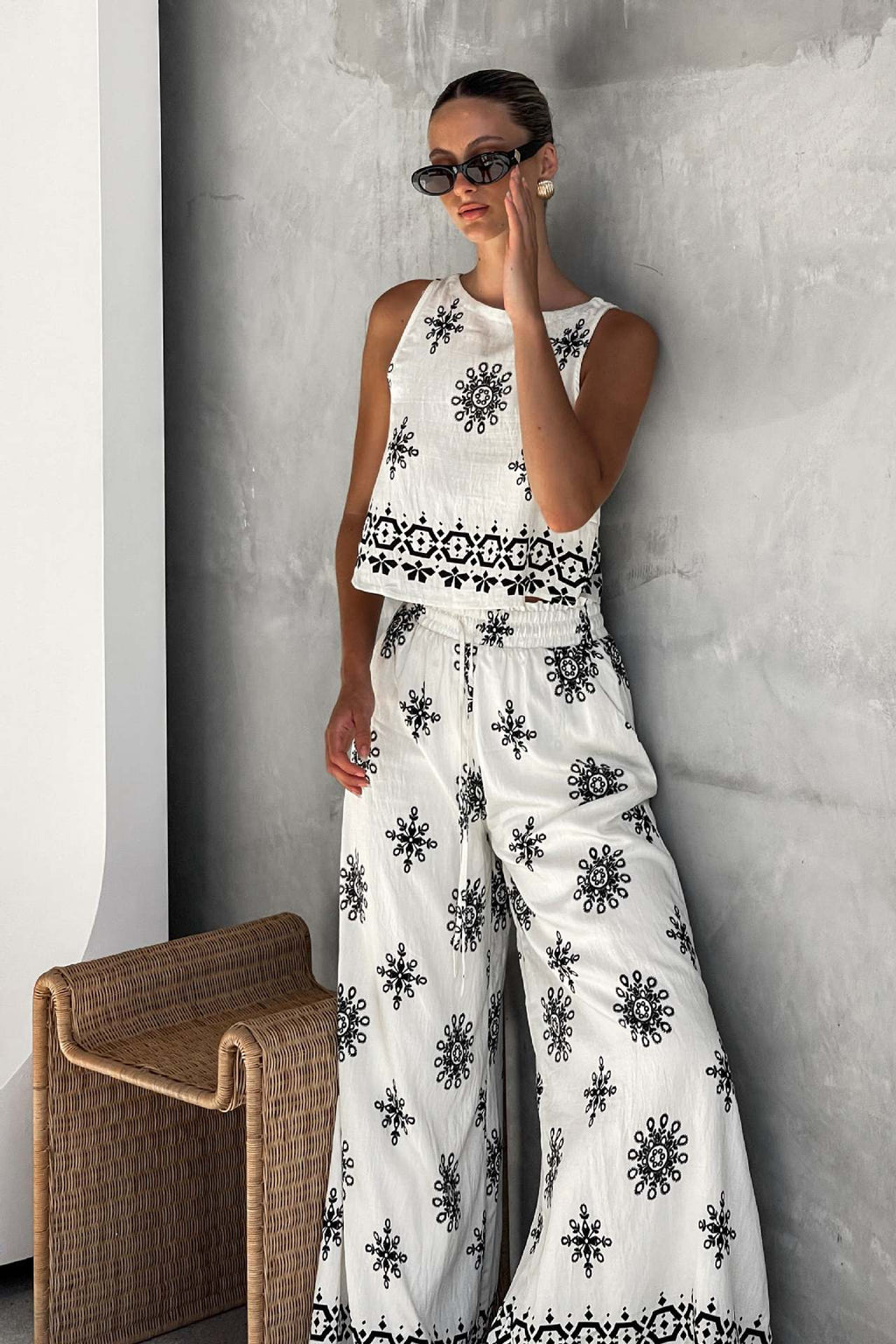 Unique Printed Round Neck Sleeveless Button Top and Elastic Waist Pocket Wide Leg Pants Set
