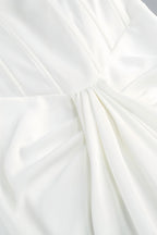 Donna White Strapless Fishbone Maxi Dress