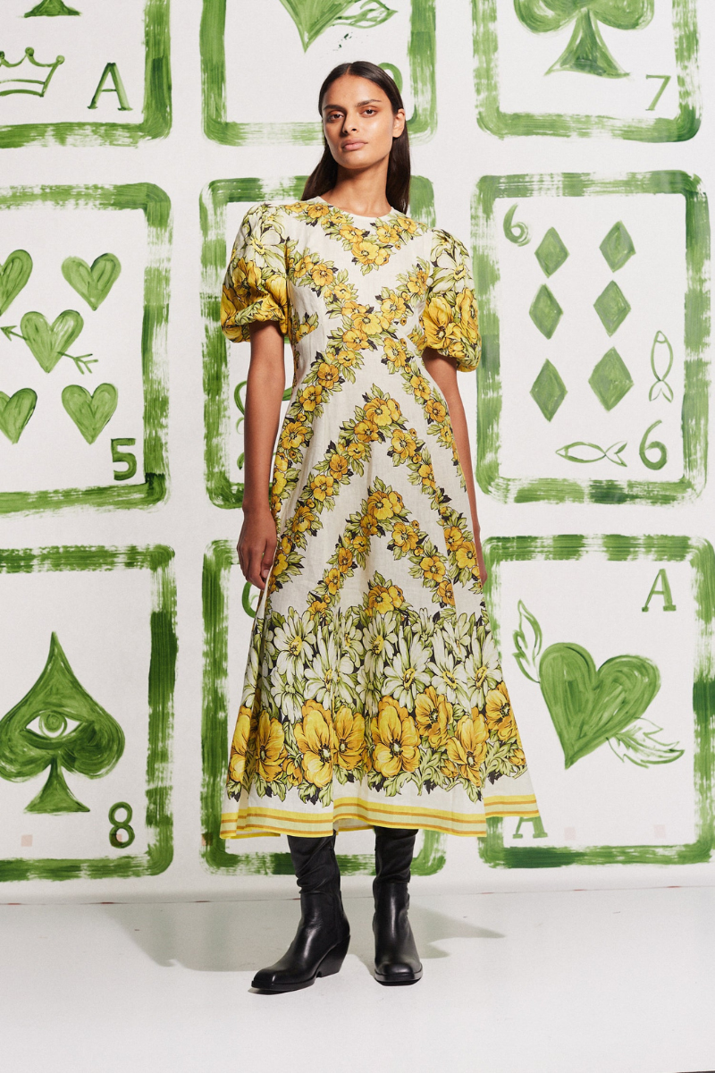 Sofía Effortless Yellow Round Neck Maxi Dress with Floral Print Boutique Collection