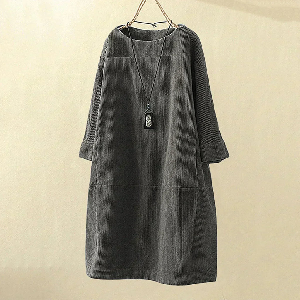 Cintia Velvet Dress Dress with Relaxed Fit and Streetwear Style
