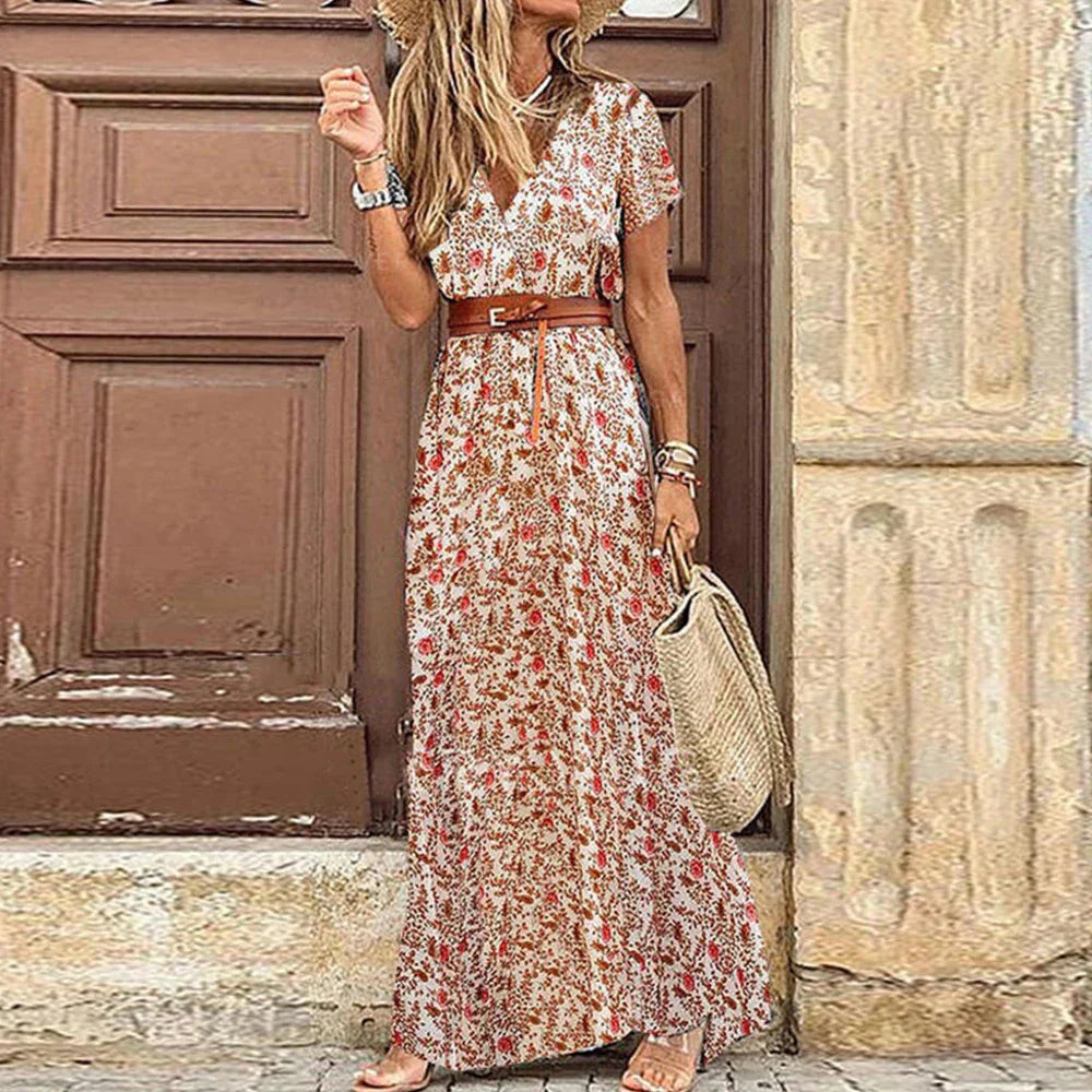 Laila Aesthetic Uncomplicated Dress Statement Occasion Edit