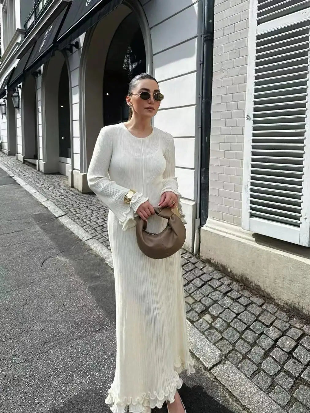 Autumn Ladies Elegant Flared Sleeve Knitted Dress Women Fashion Crew Neck White Slim Robes Summer Female Party Dresses
