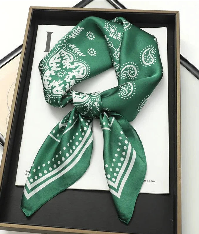 ELISA SCARF