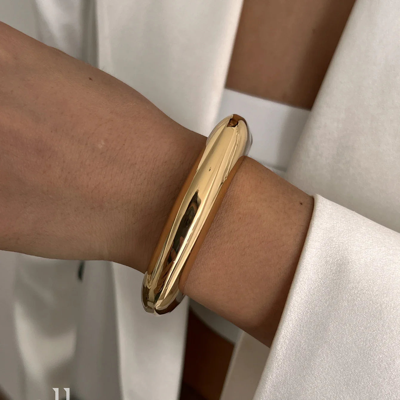 REIRA BRACELET
