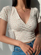 French Floral Vneck Slim Fit Crop Top