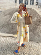 Maria Aesthetic José Dress with a Comic Print Premium Wardrobe Essential