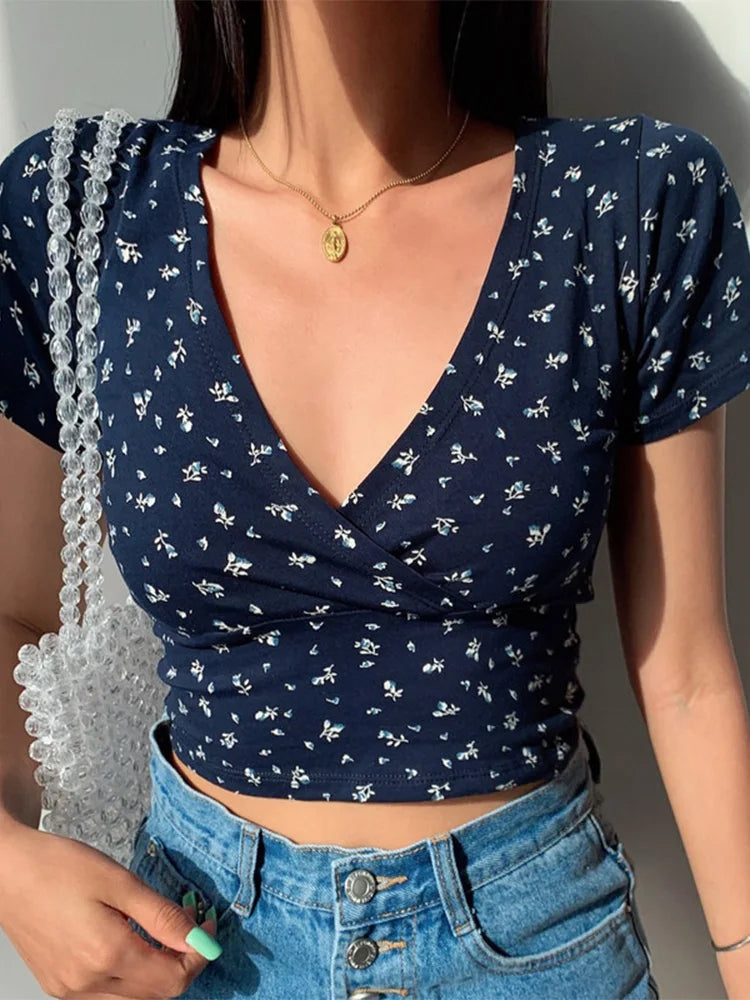 French Floral Vneck Slim Fit Crop Top
