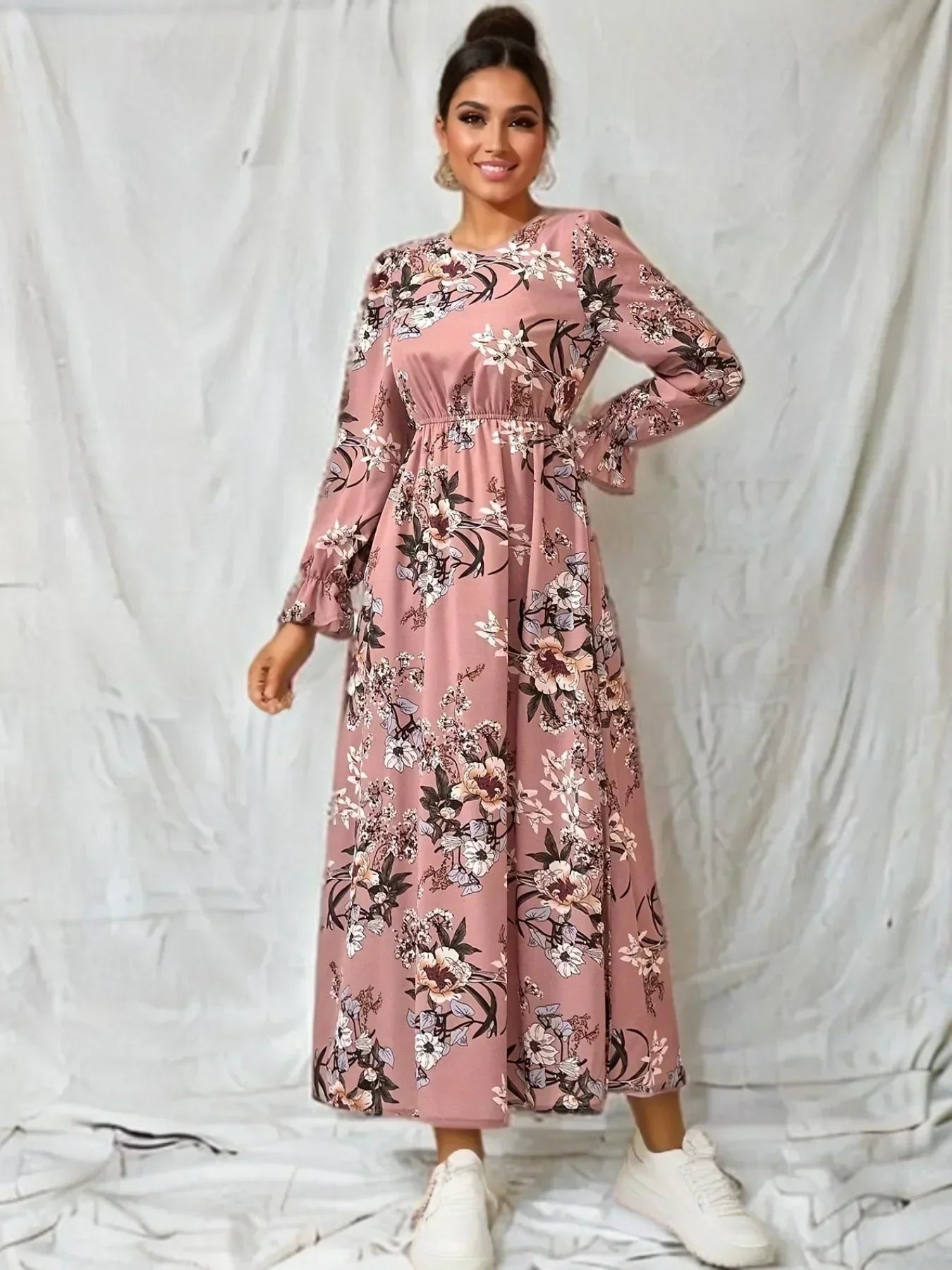 Larisa Effortless and Fashionable Dress Designer Edit