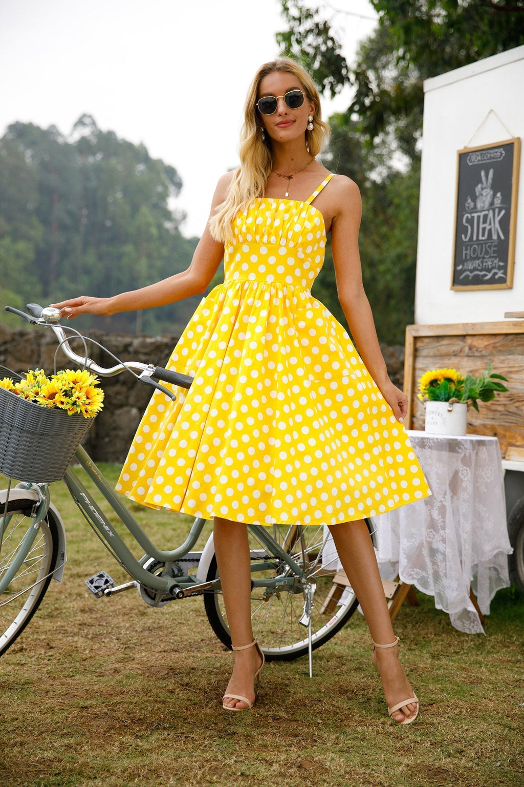Womens 1950s Retro Rockabilly Princess Cosplay Dress with pockets polka dot apron 50's 60's Party Costume Gown(S 2XL)