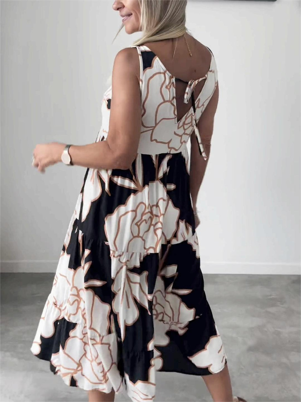 Piper Luxe Dress with Floral Print Boutique Collection