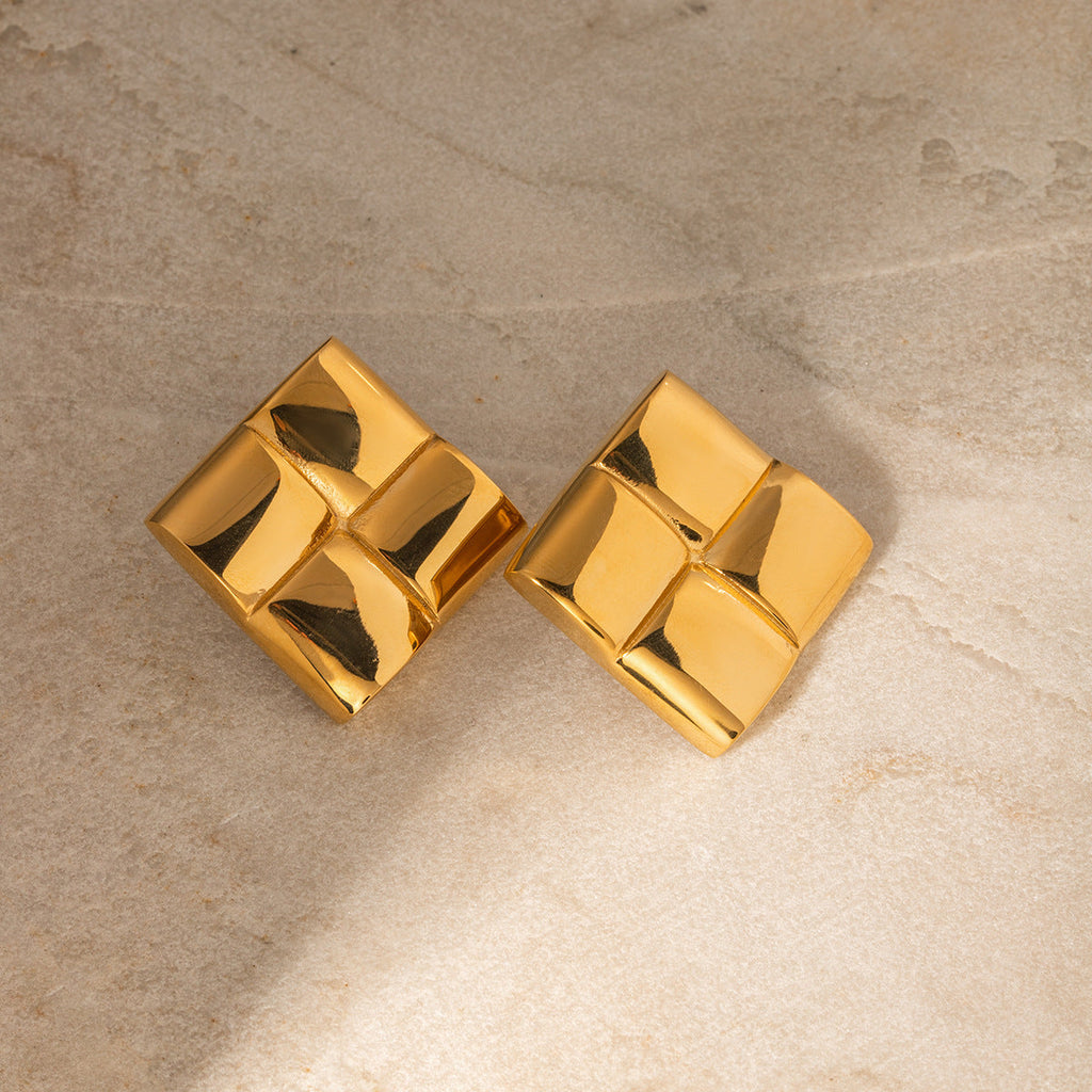 Zara Grid Gold Earrings