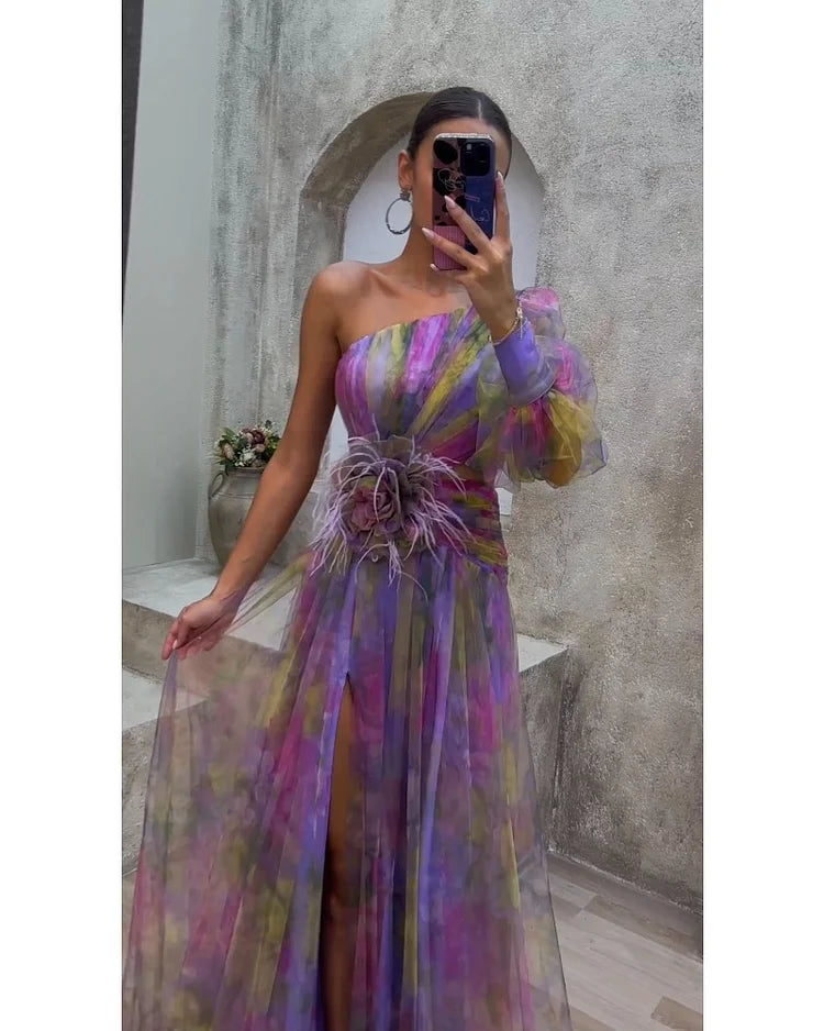 Leila Statement Dress with Long Sleeves Chic Silhouette Collection