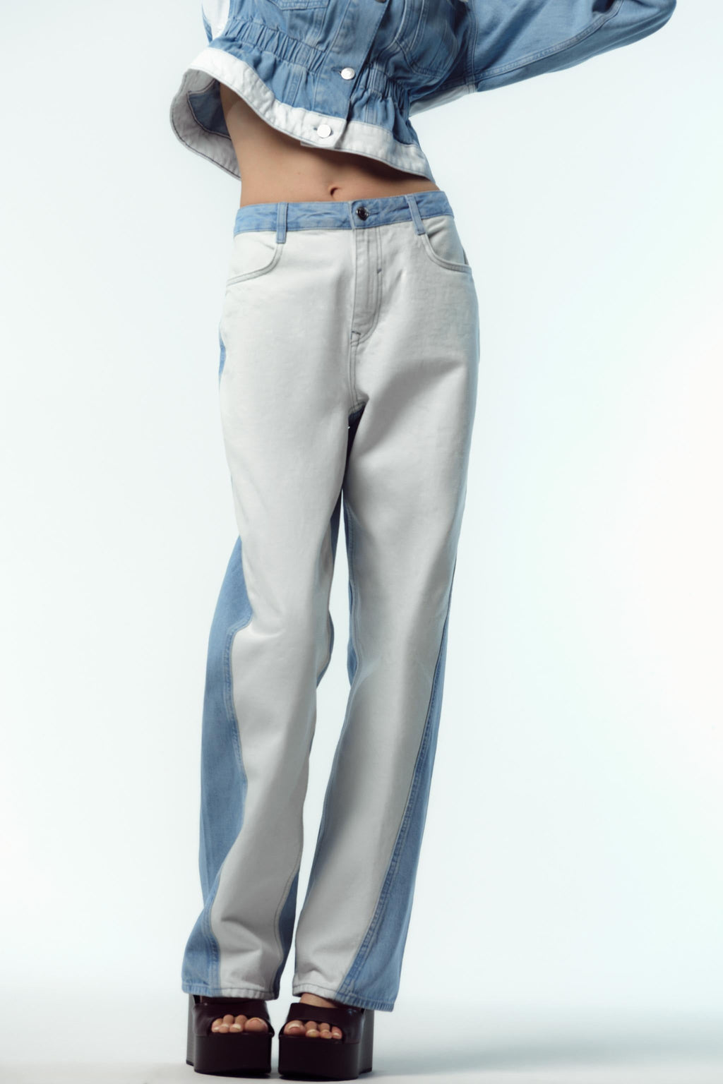 STRAIGHT LEG MID-RISE COMBINED JEANS
