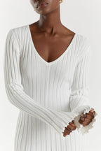 Rita Premium Midi Dress with V Neck and Knitted Sleeves Chic Silhouette Collection