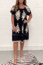 Vintage Print Round Neck Dress