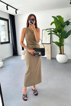 Alexandra Minimalist Sleeveless Midi Dresses Statement Occasion Edit