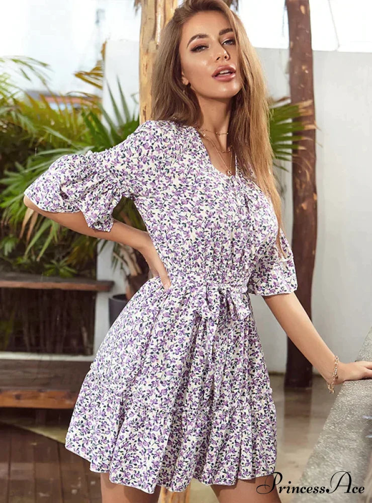 and Sleeves Ruffled with Gown Trumpet Flowered Straps