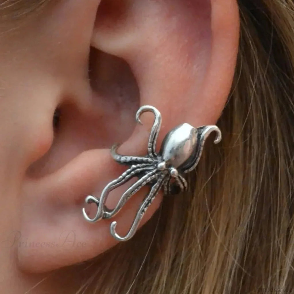 Antique Dark Dragon Talon Zinc Alloy Earring